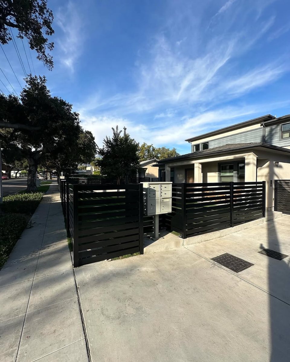 Wood fence and gate finished job